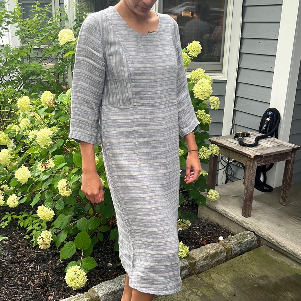 FLAX 100-% Linen Dress size P  gray stripe